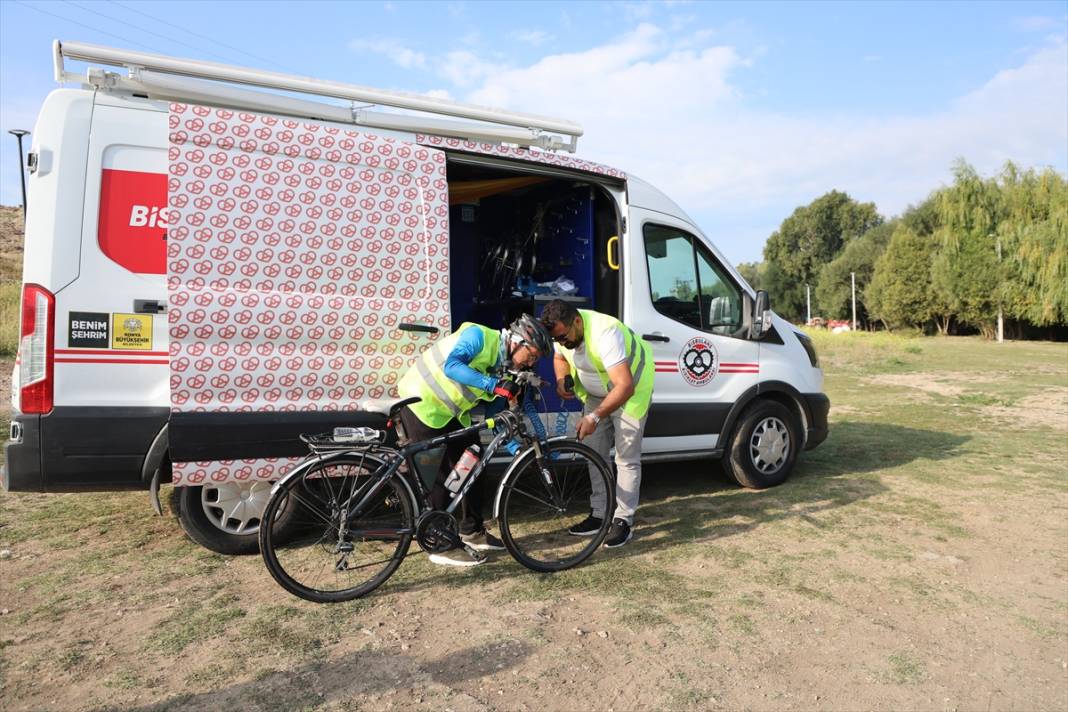 Konya’da pedallar tarihi ve doğal güzellikler için çevrildi 3